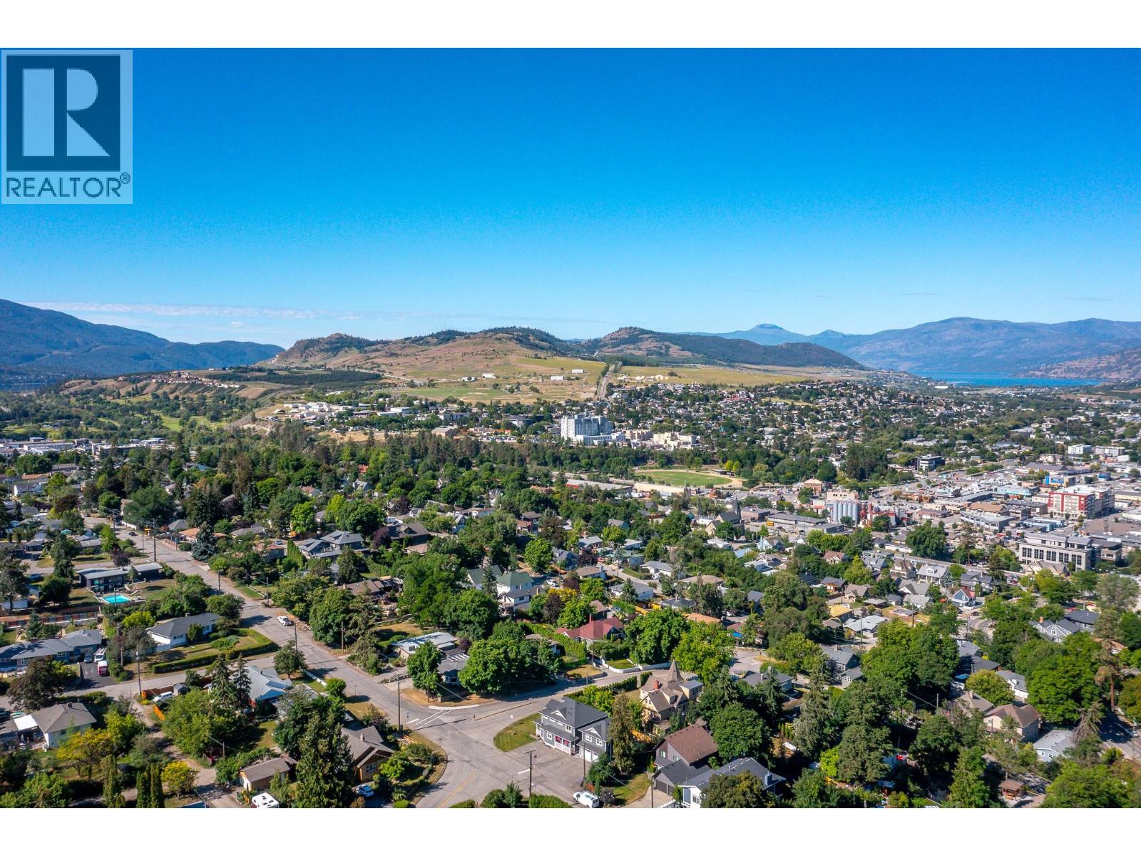 3000 22 Street - 63