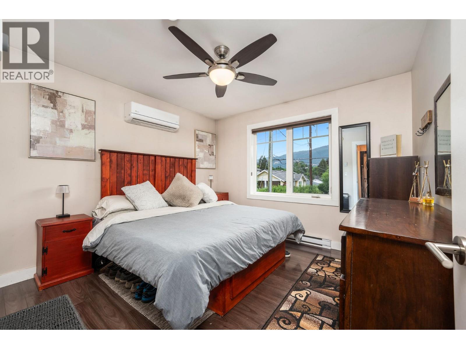 3000 22 Street - 55