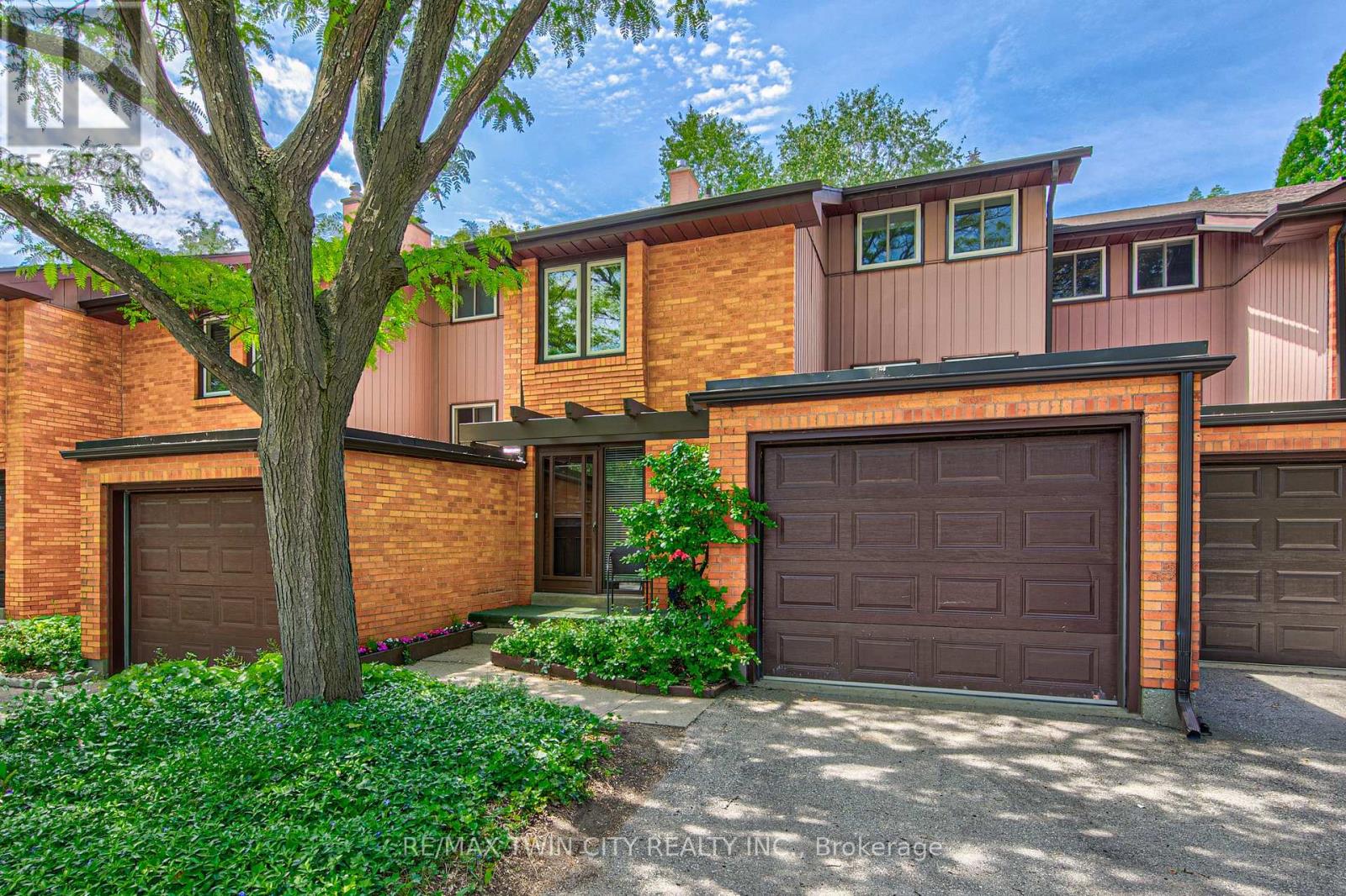 #13 206 CANDLEWOOD CRESCENT - 2