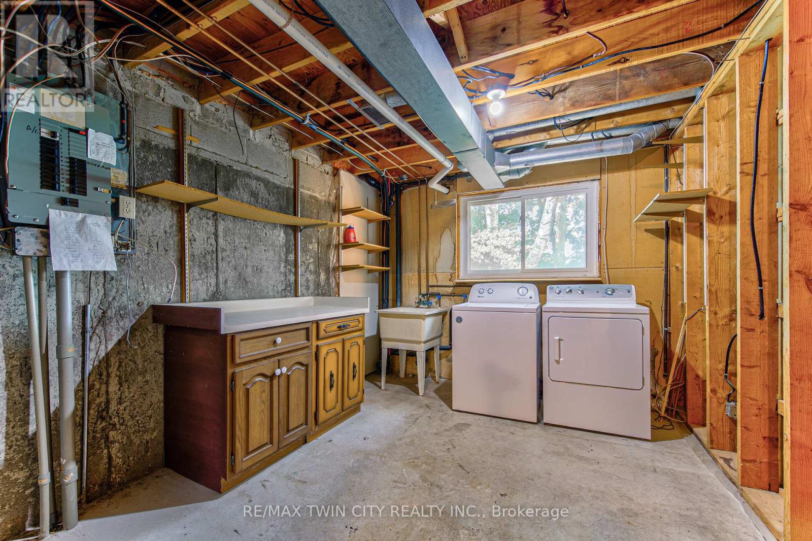 #13 206 CANDLEWOOD CRESCENT - 37
