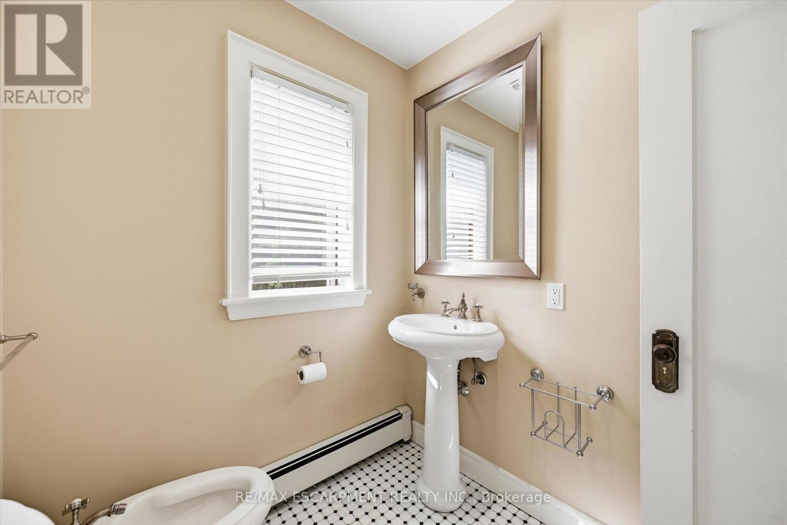 73 DROMORE CRESCENT - 20