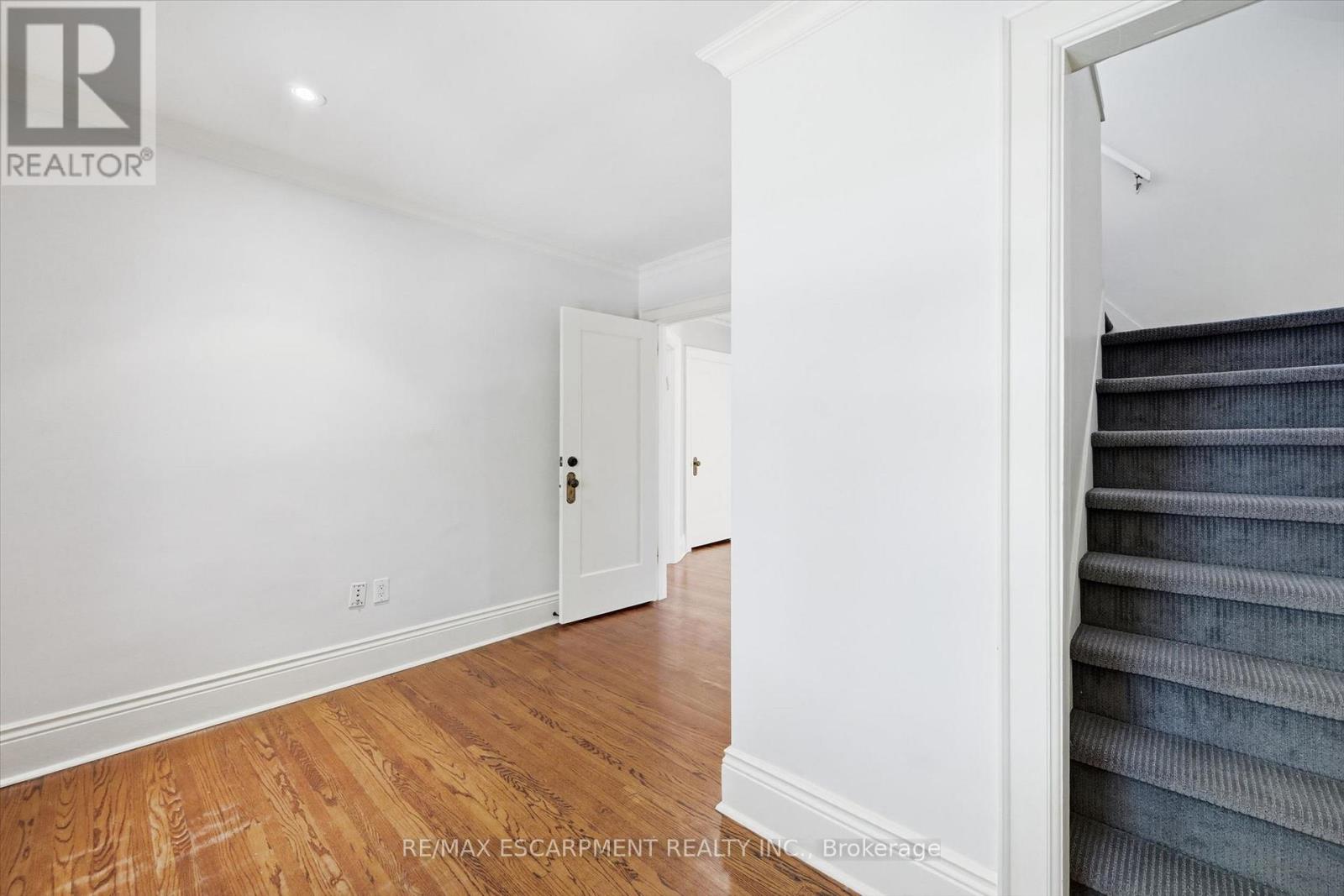 73 DROMORE CRESCENT - 24