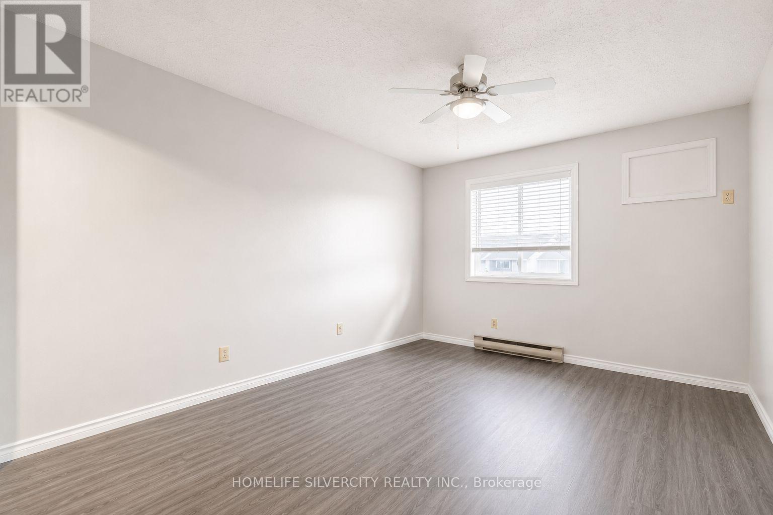 #303 733 DEVERON CRESCENT - 9