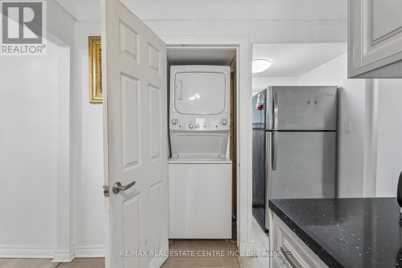 43 WHITFIELD AVENUE - 27