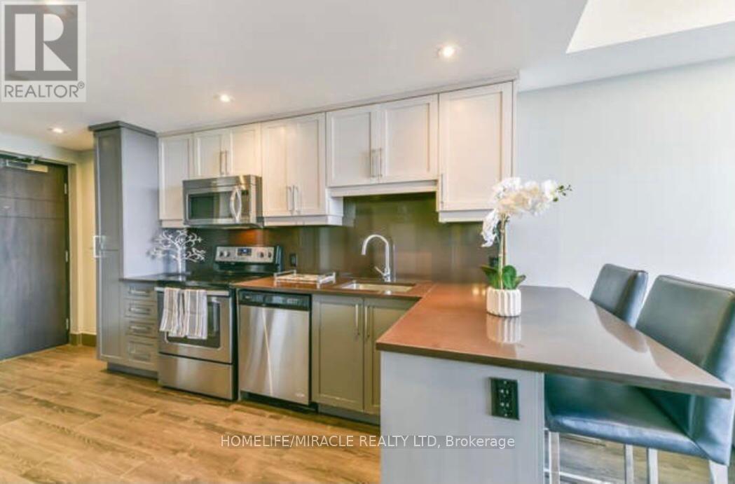 #N-808 330 PHILLIP STREET - 1