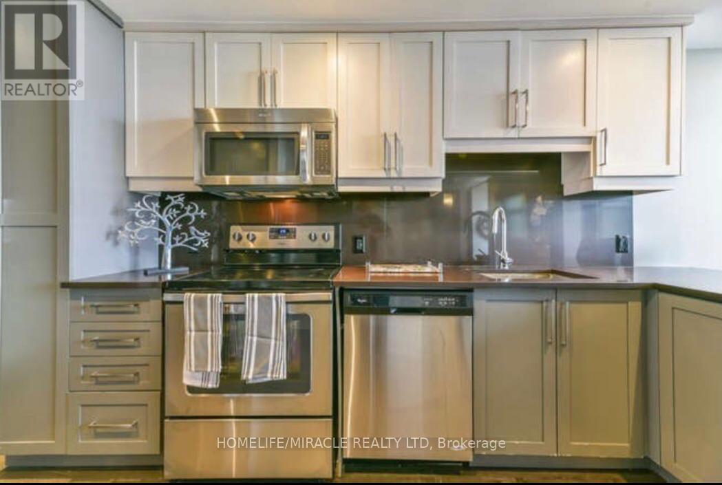 #N-808 330 PHILLIP STREET - 4