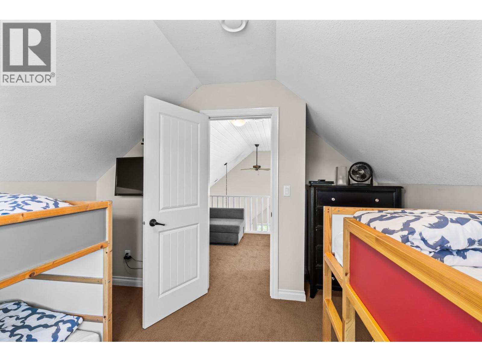 #117 2450 Radio Tower Road - 28
