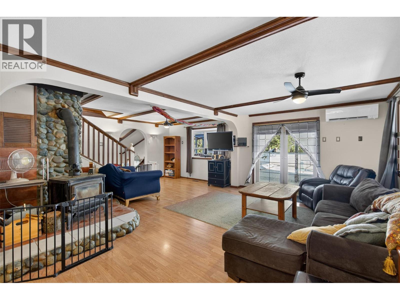 561 Grand Oro Road - 25