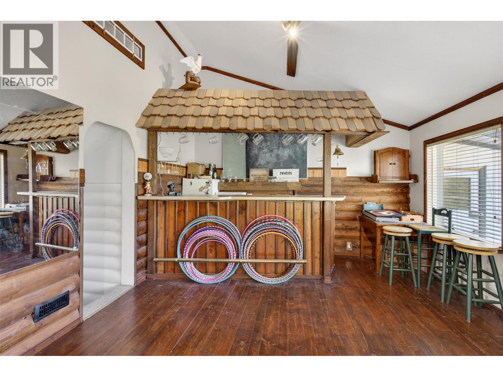 561 Grand Oro Road - 42