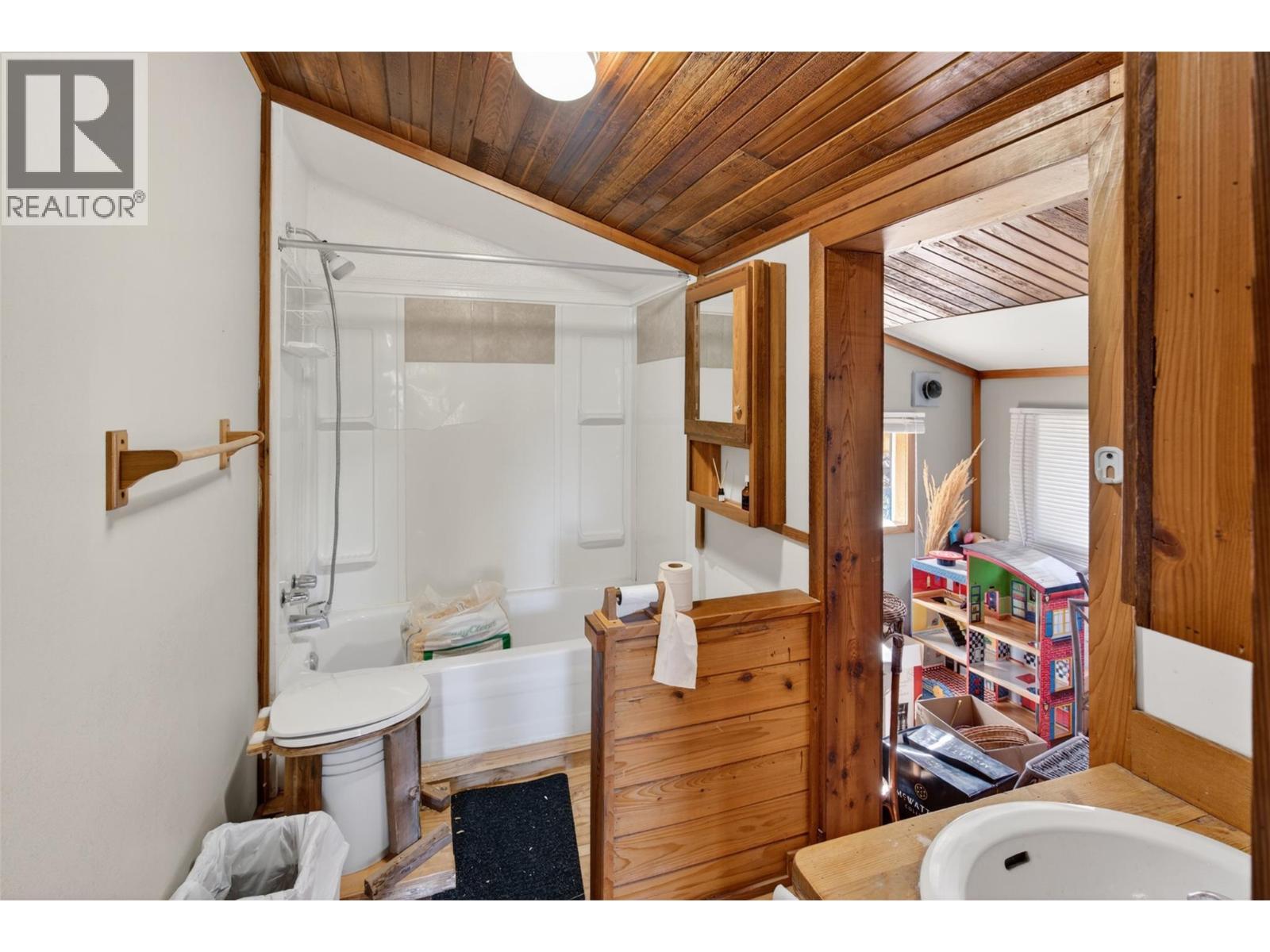 561 Grand Oro Road - 80