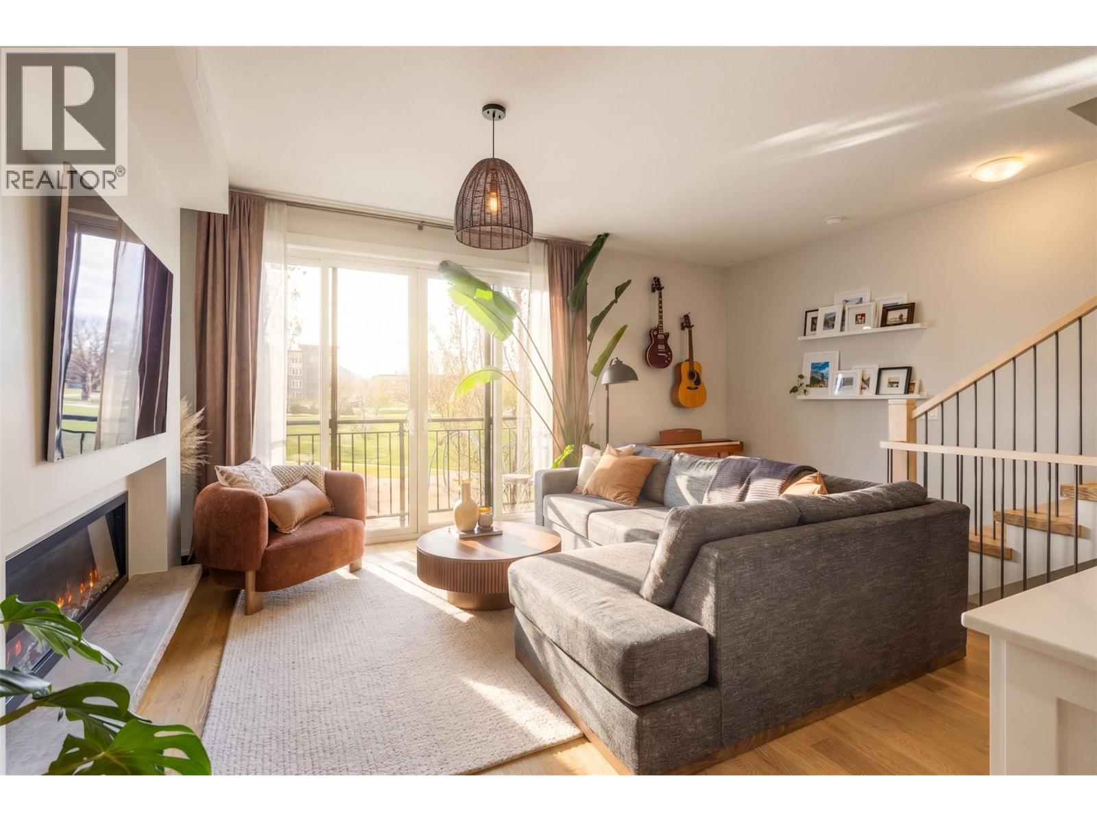 #106 555 Buckland Avenue - 6