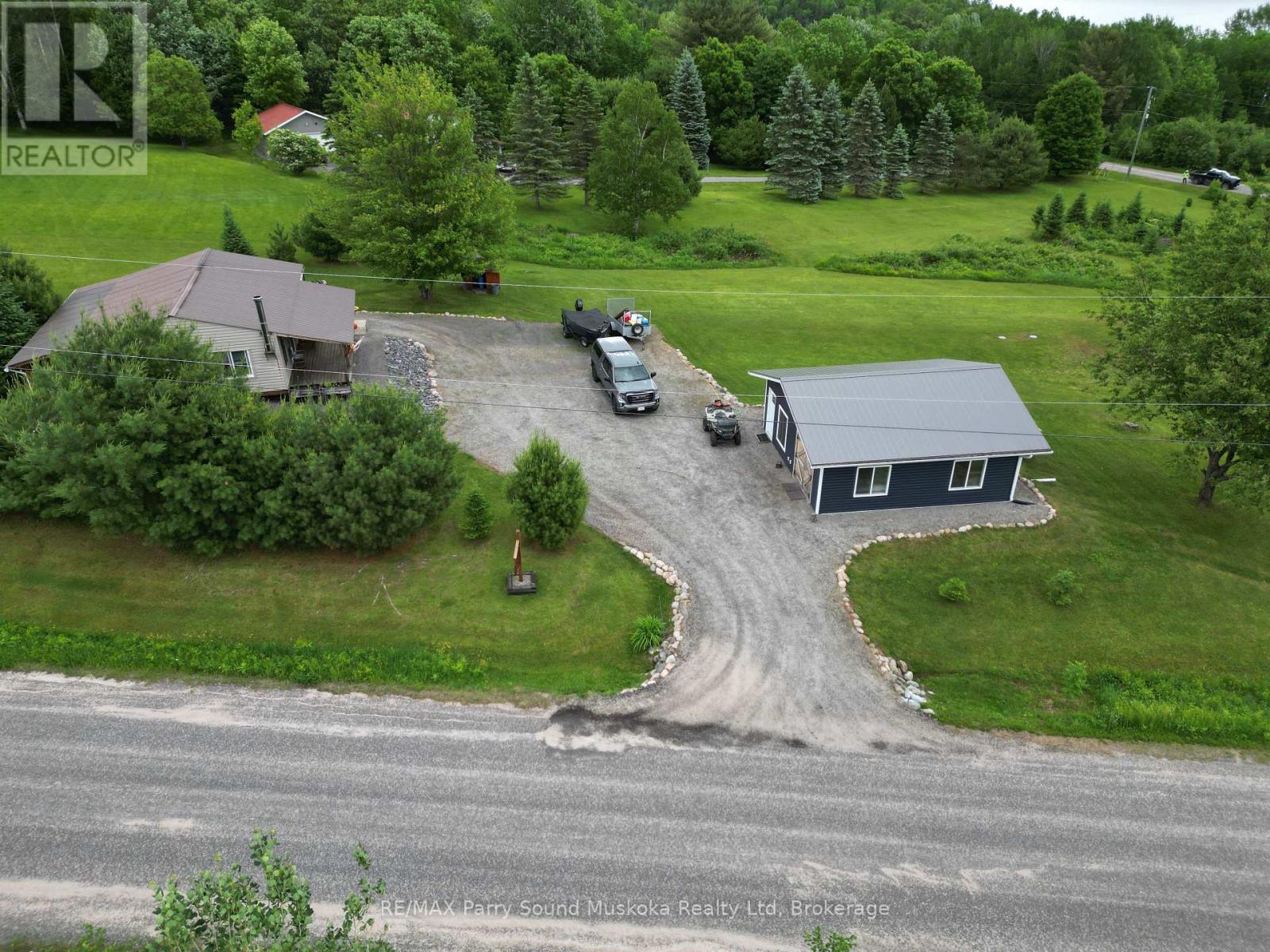 135 DANIEL DRIVE - 25