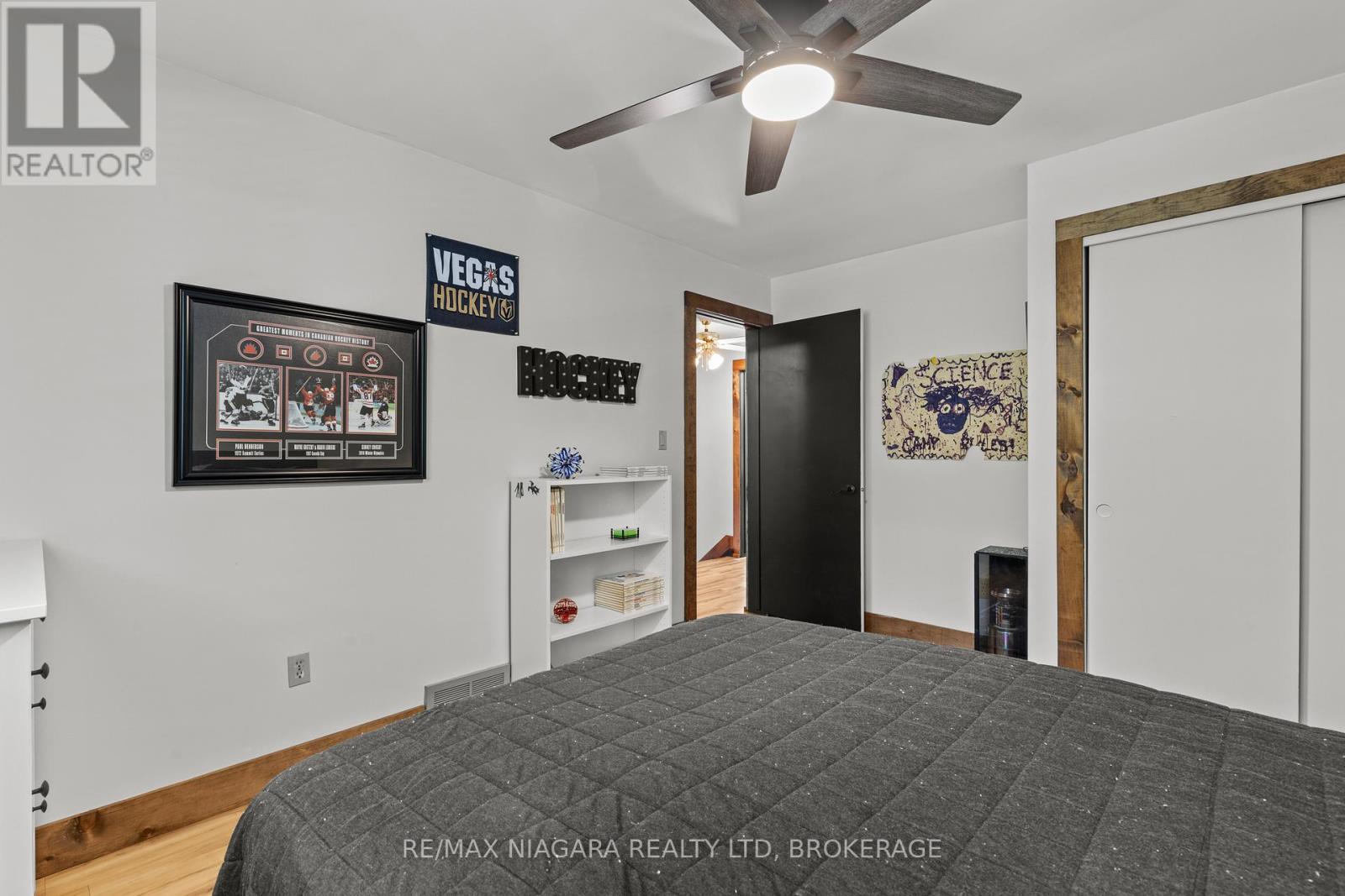 2786 LALEMANT ROAD - 25