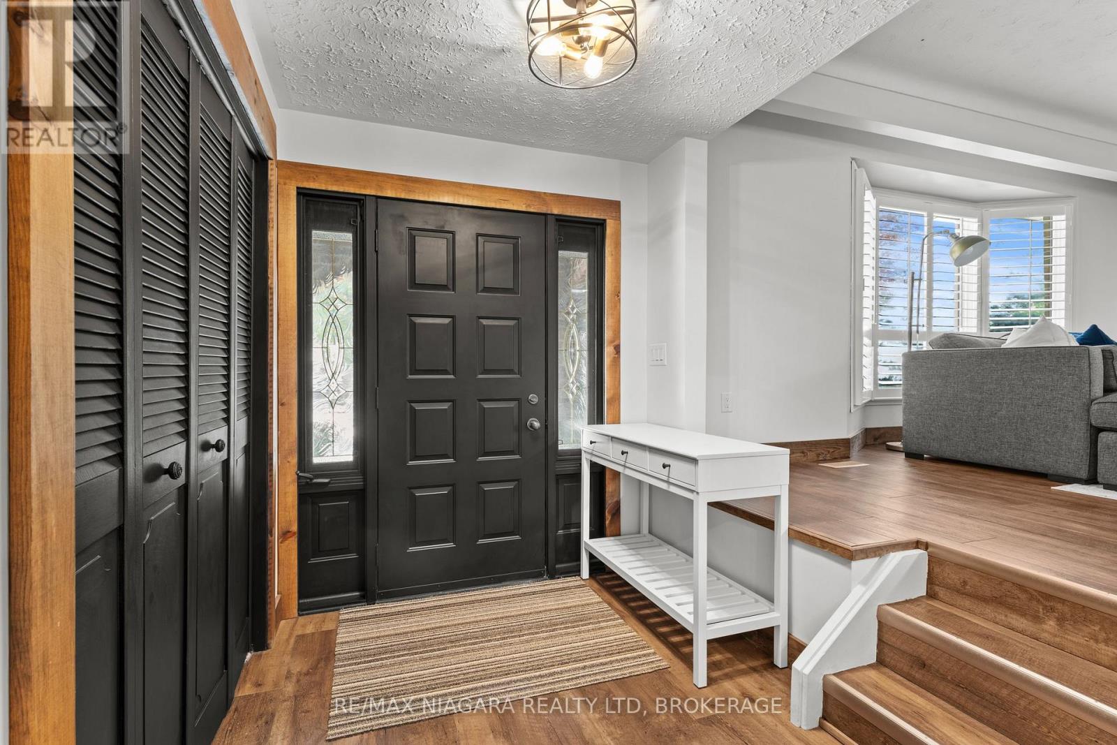 2786 LALEMANT ROAD - 34