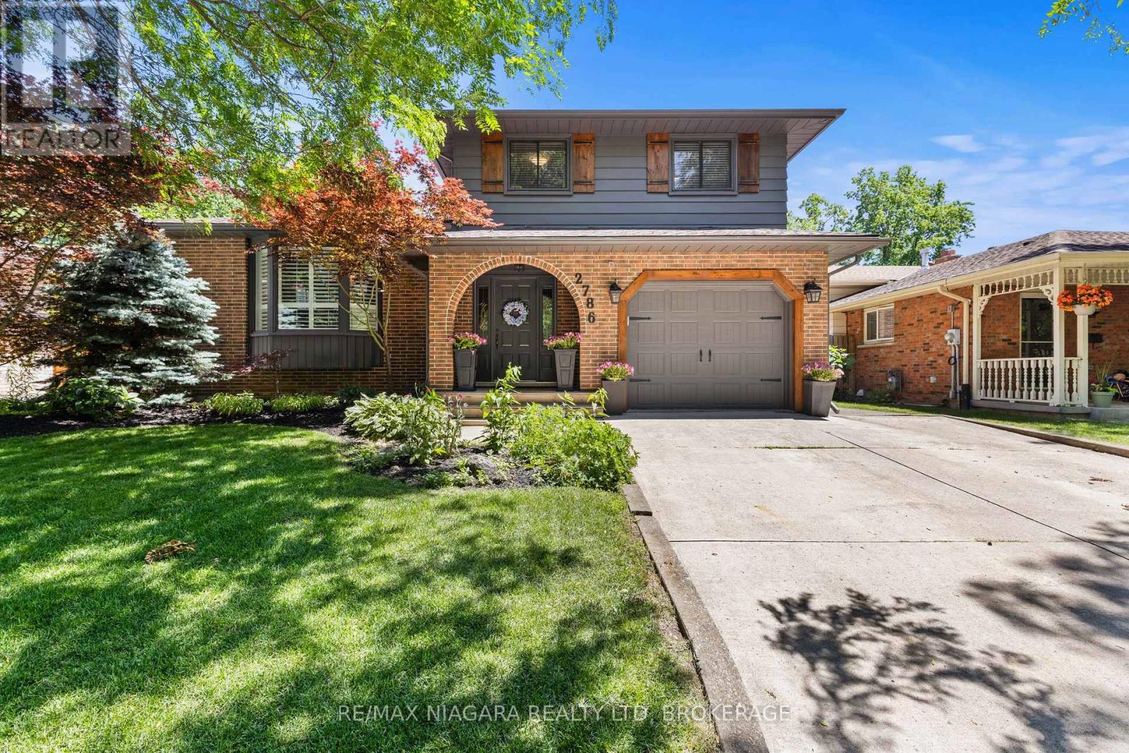2786 LALEMANT ROAD - 4