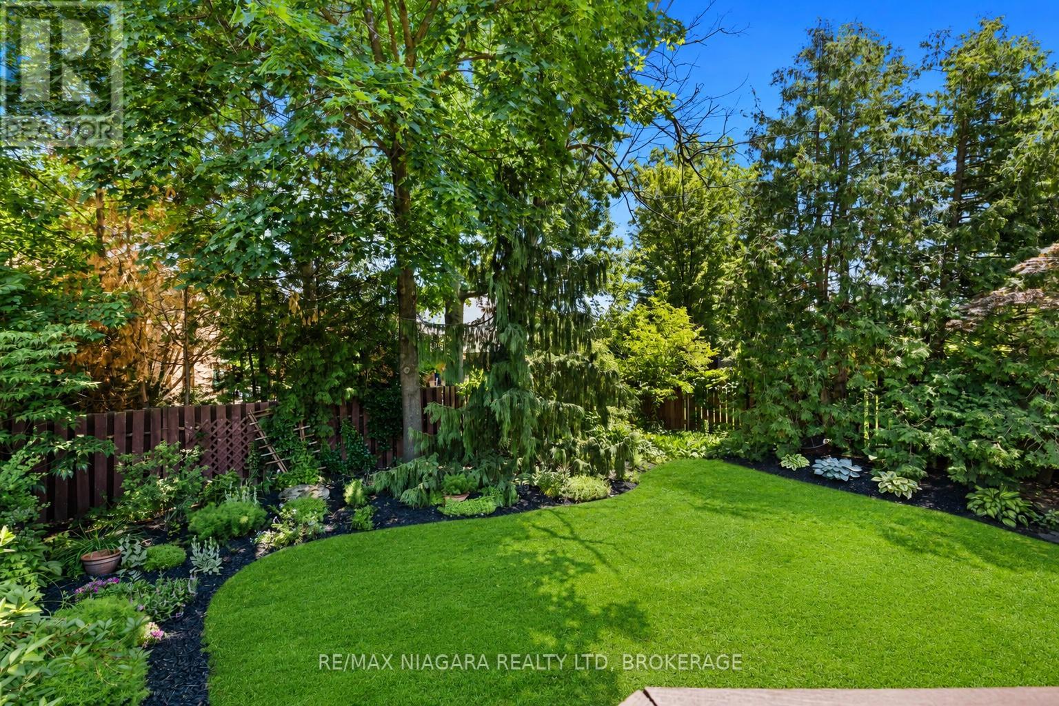 2786 LALEMANT ROAD - 6