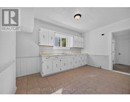 61 Brock Street E, Tillsonburg, ON N4G1Z7 Photo 13