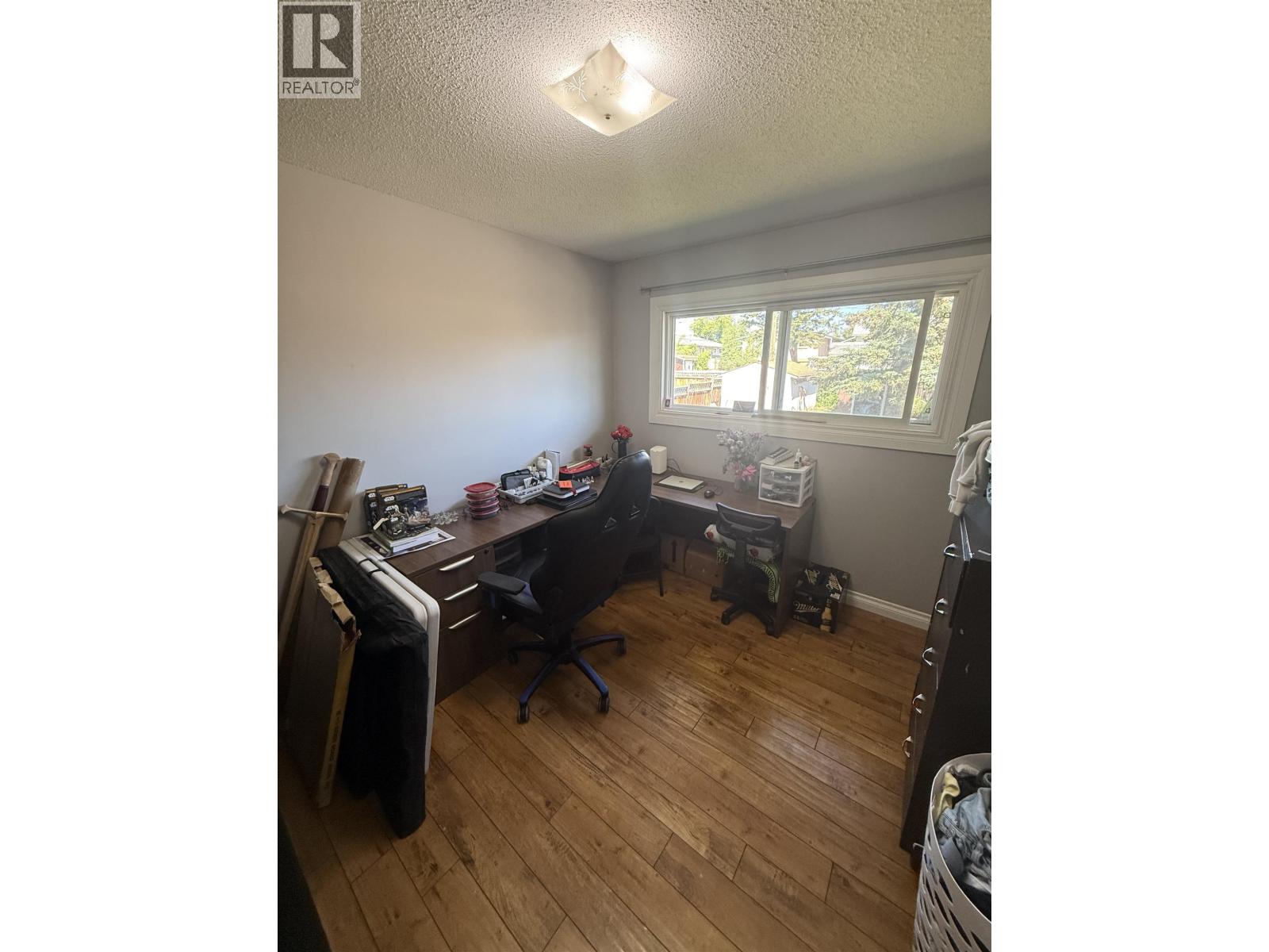 10712 102 AVENUE - 8