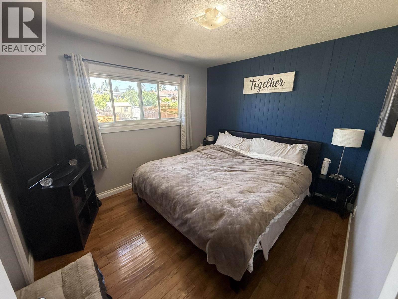 10712 102 AVENUE - Image 9
