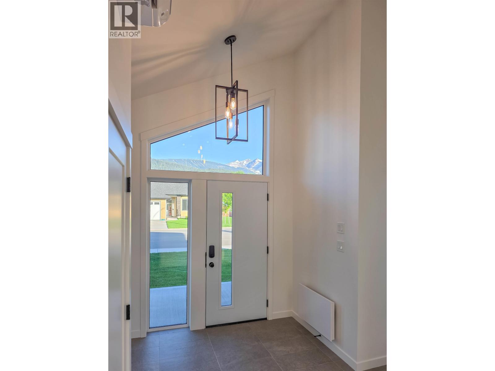 1048 PARKSIDE AVENUE - 11