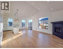 1048 Parkside Avenue, Smithers, BC V0J2N0 Photo 18