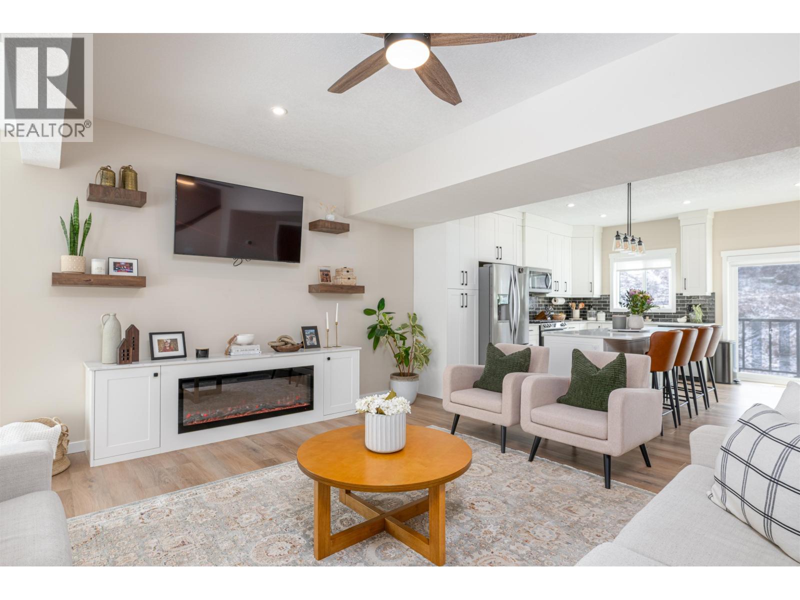 Photo 16 of 30 — 101 7000 HUSBAND DRIVE · Prince George, BC