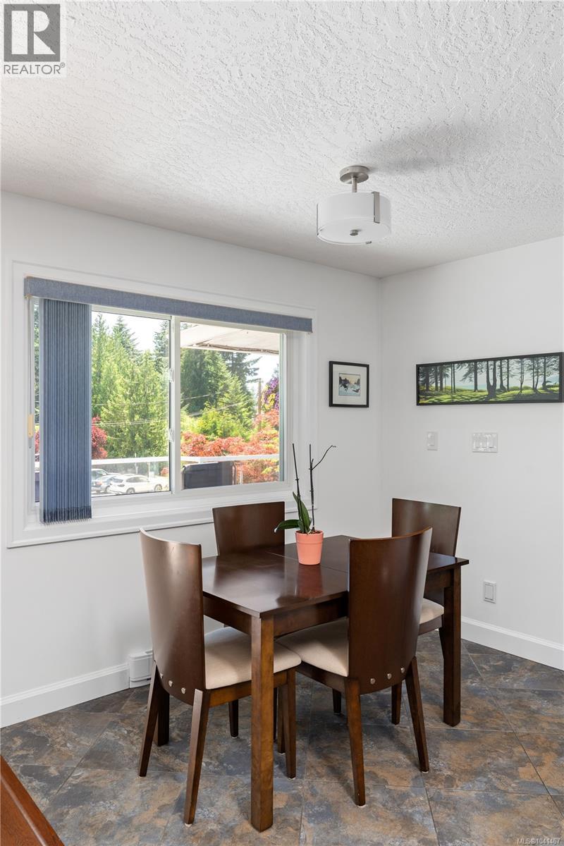 222 Ashley Pl - 14