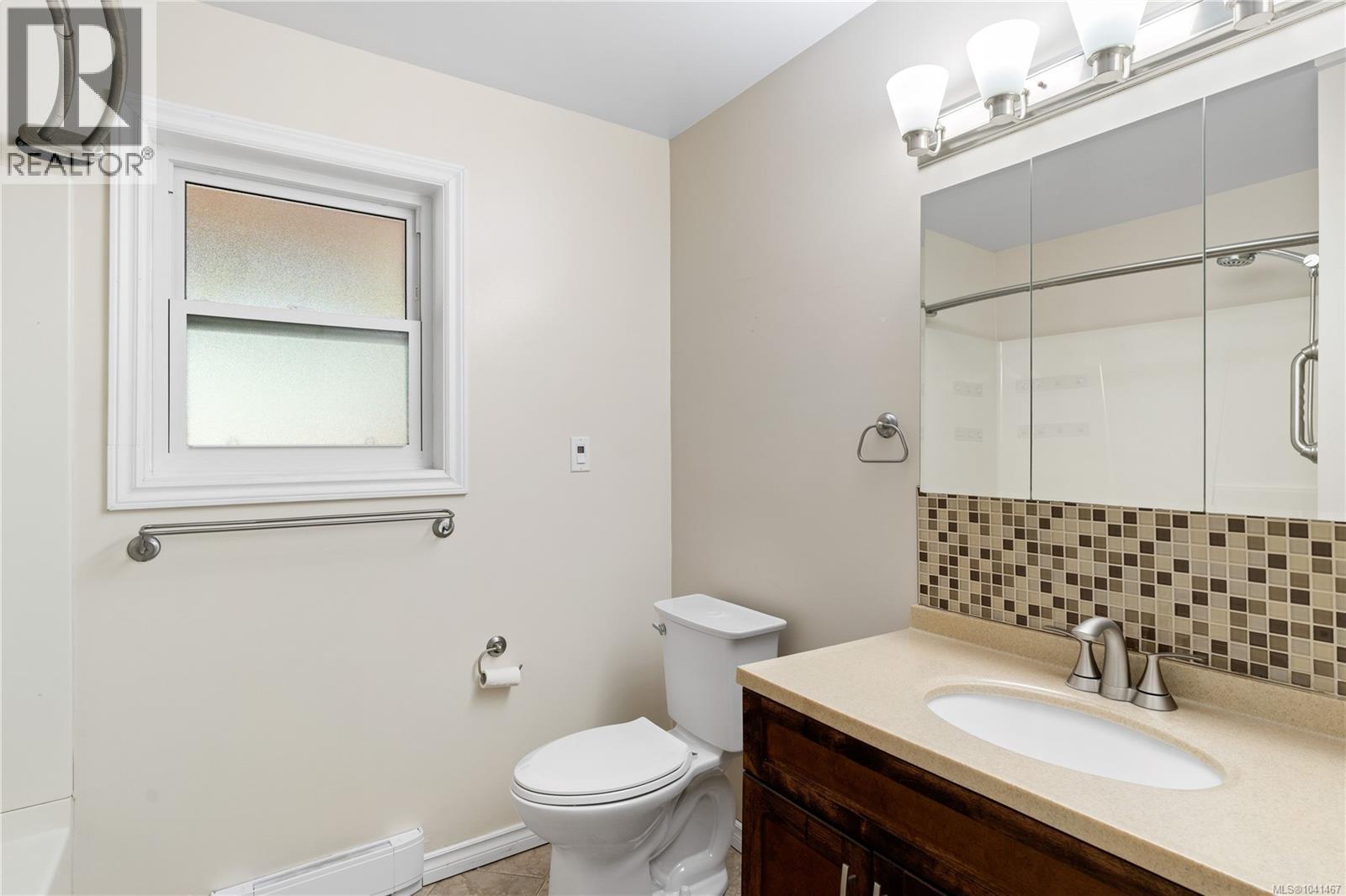 222 Ashley Pl - 35