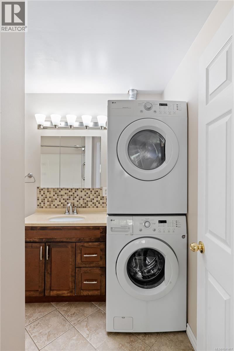 222 Ashley Pl - 36
