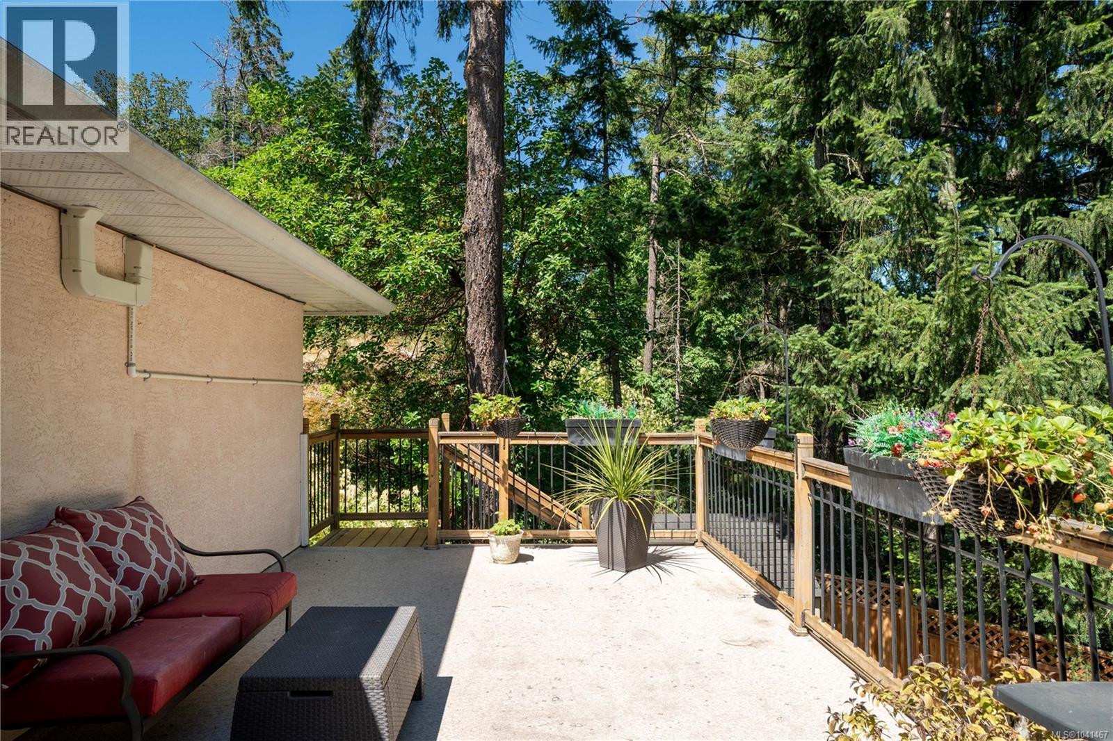 222 Ashley Pl - 39