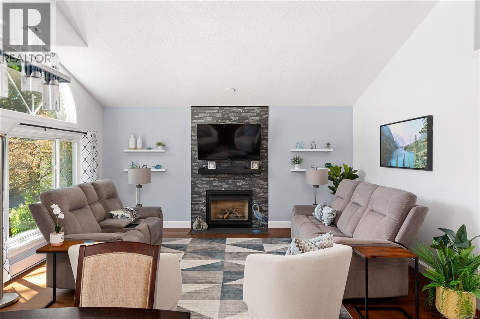 222 Ashley Pl - 4