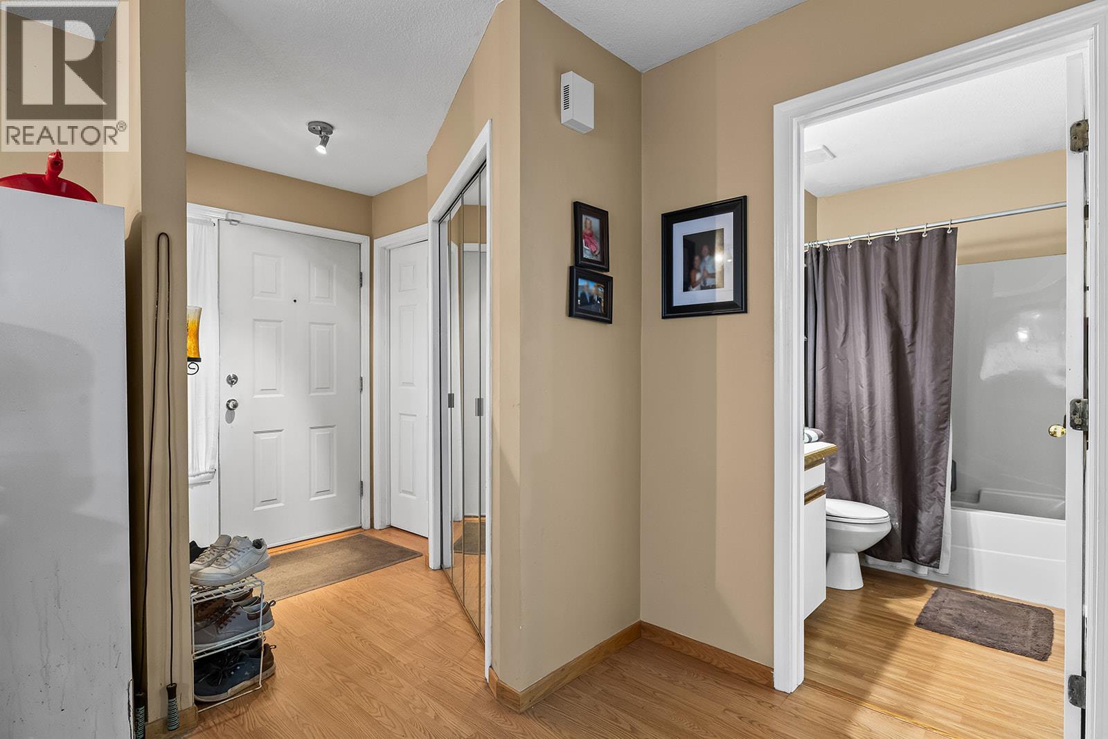 1250 Brookside Avenue - 33