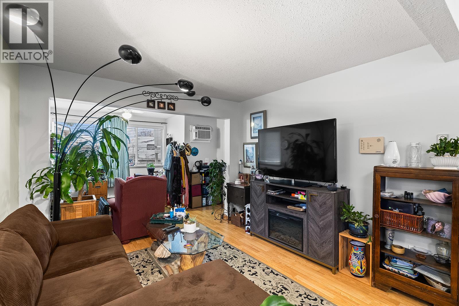 1250 Brookside Avenue - 24