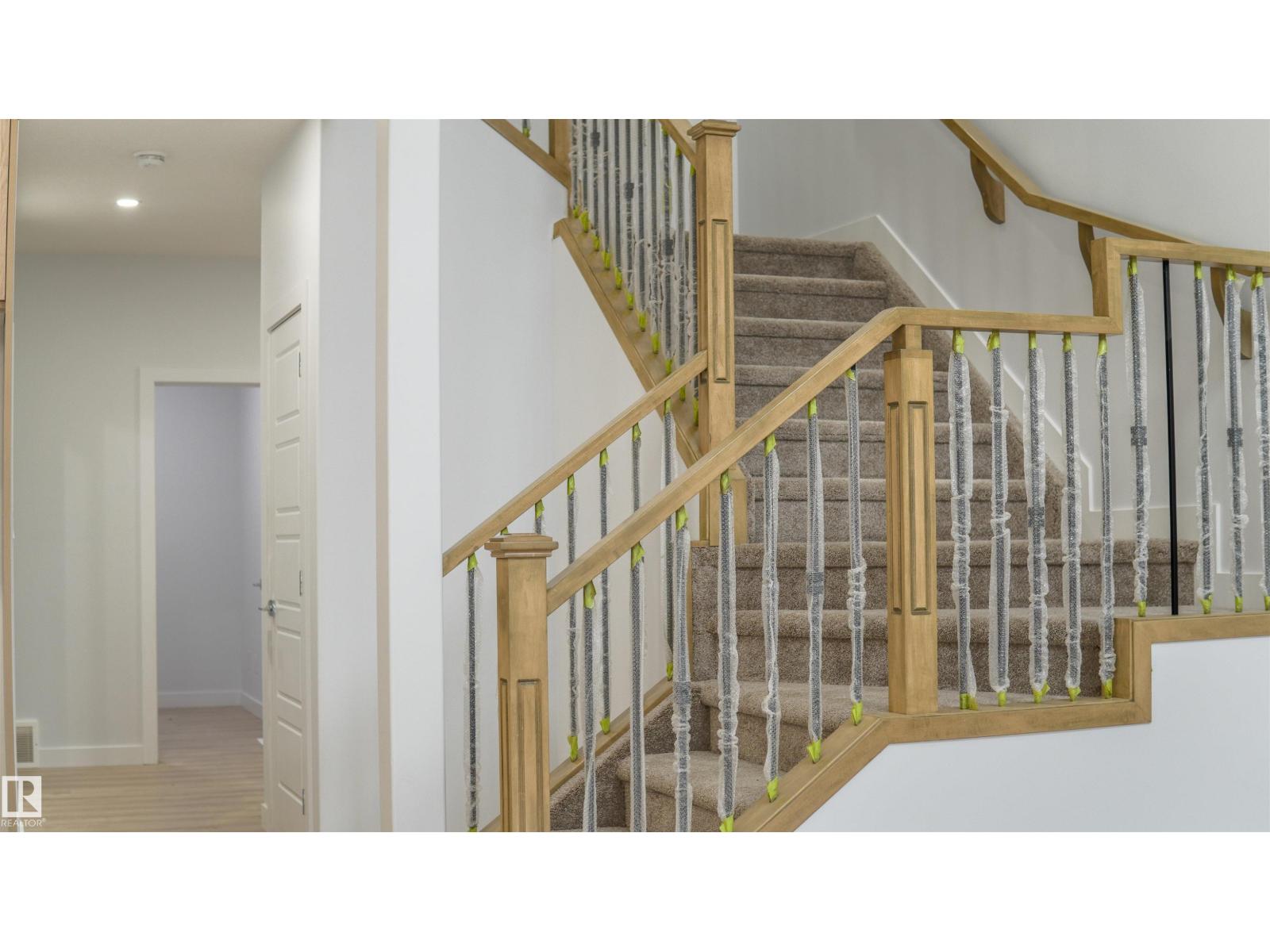 3708 40 Ave - 19