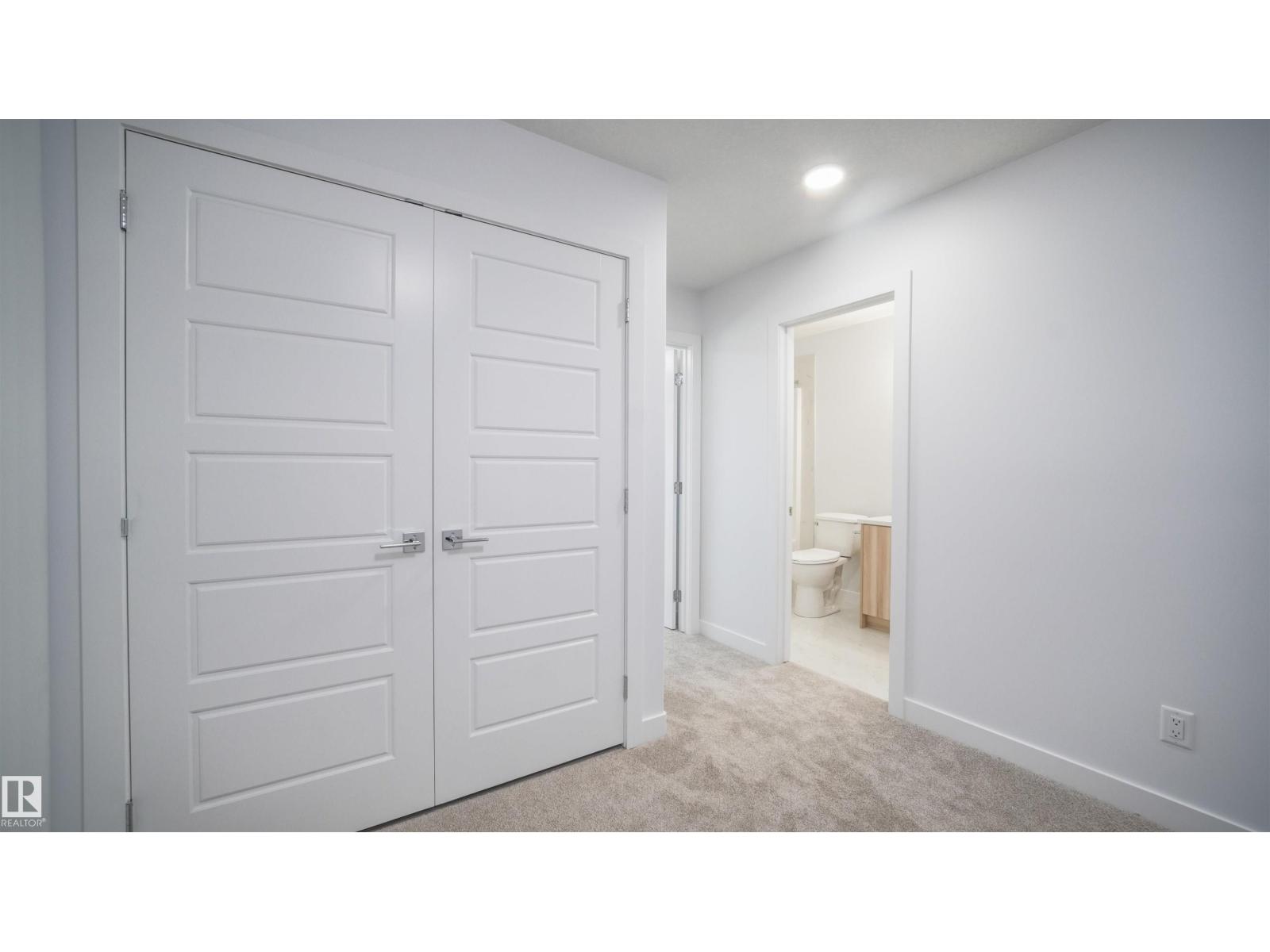 3708 40 Ave - 35