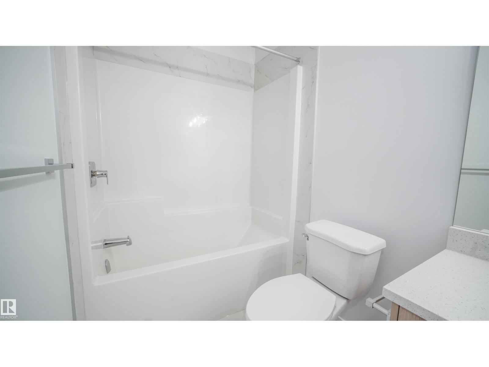 3708 40 Ave - 37