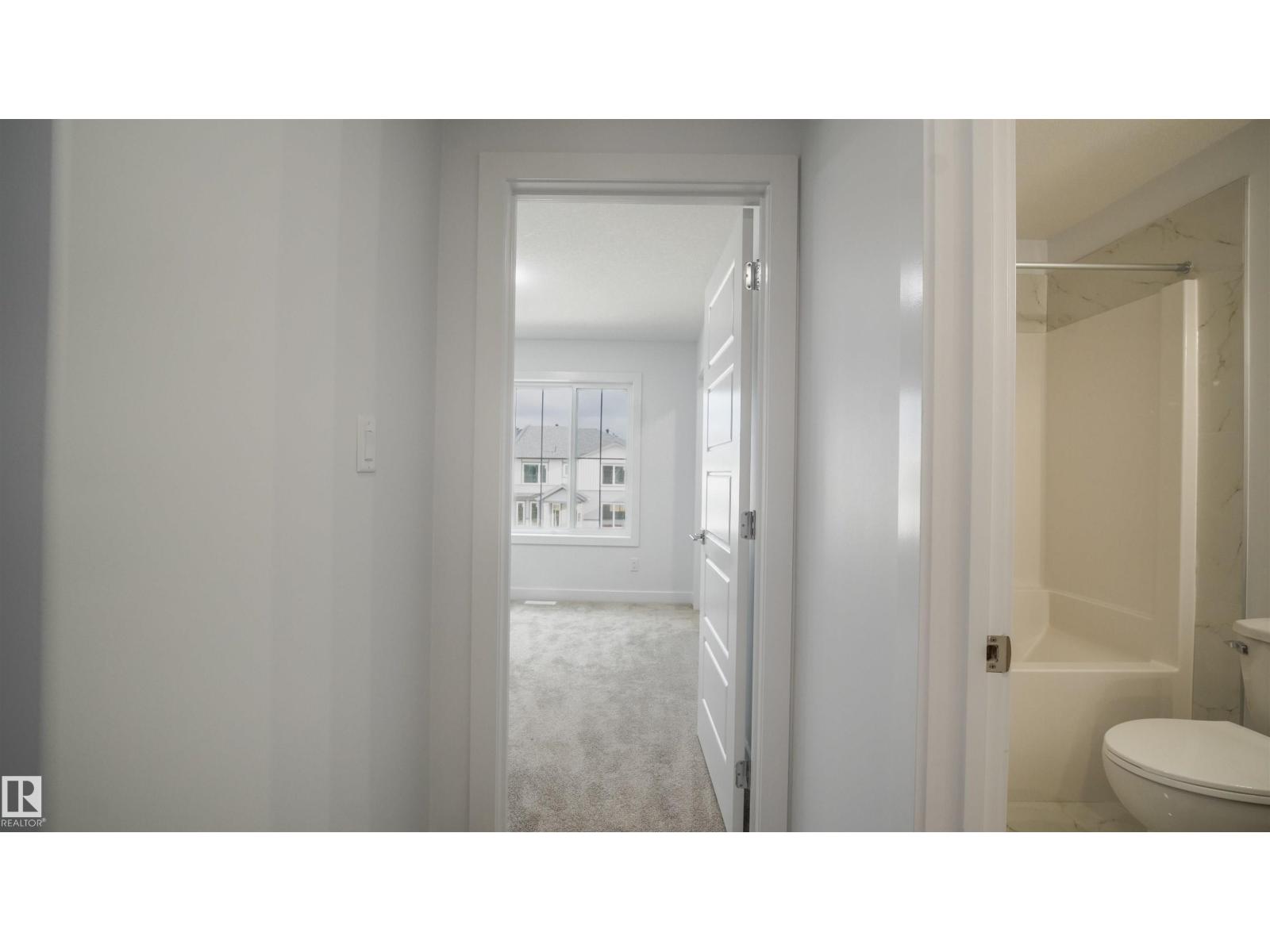 3708 40 Ave - 39