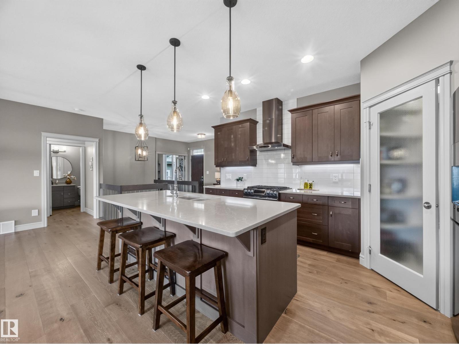 4003 49 AV — photo 19