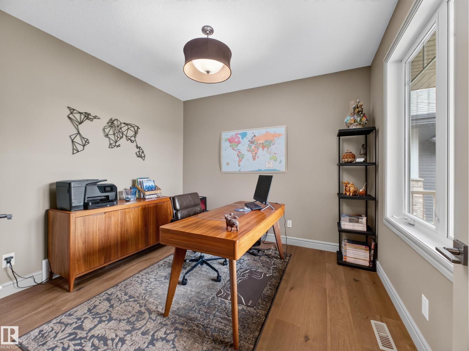 4003 49 AV — photo 37