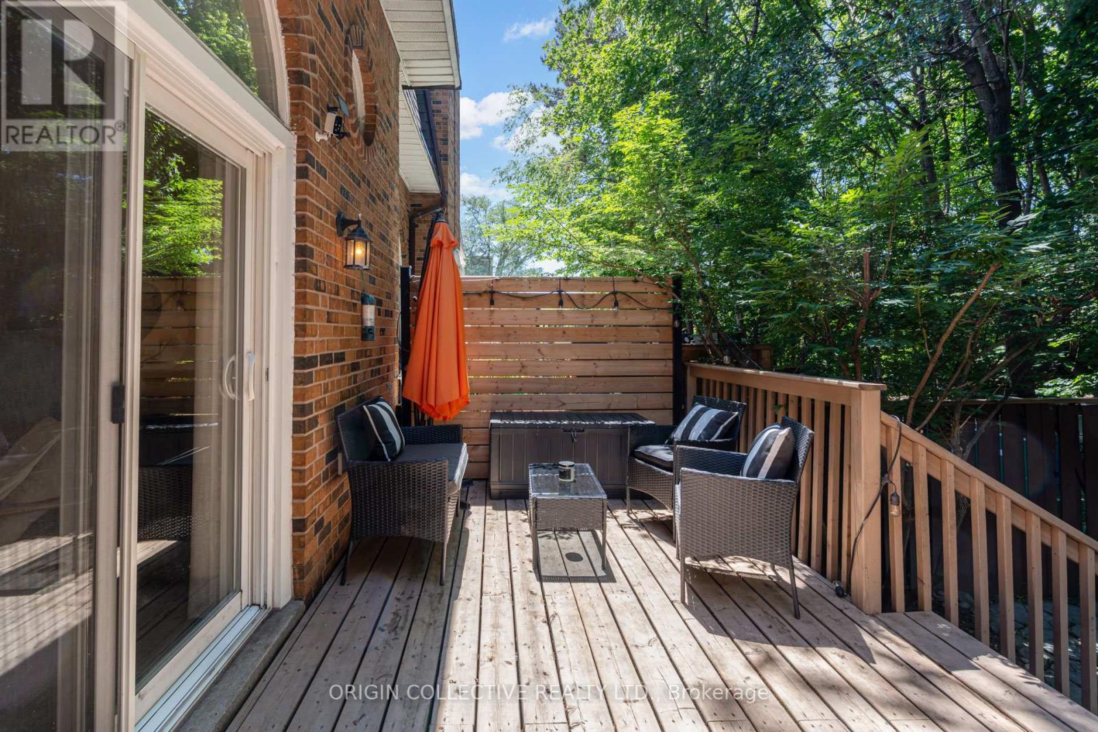6 OAKEN GATE WAY - 40