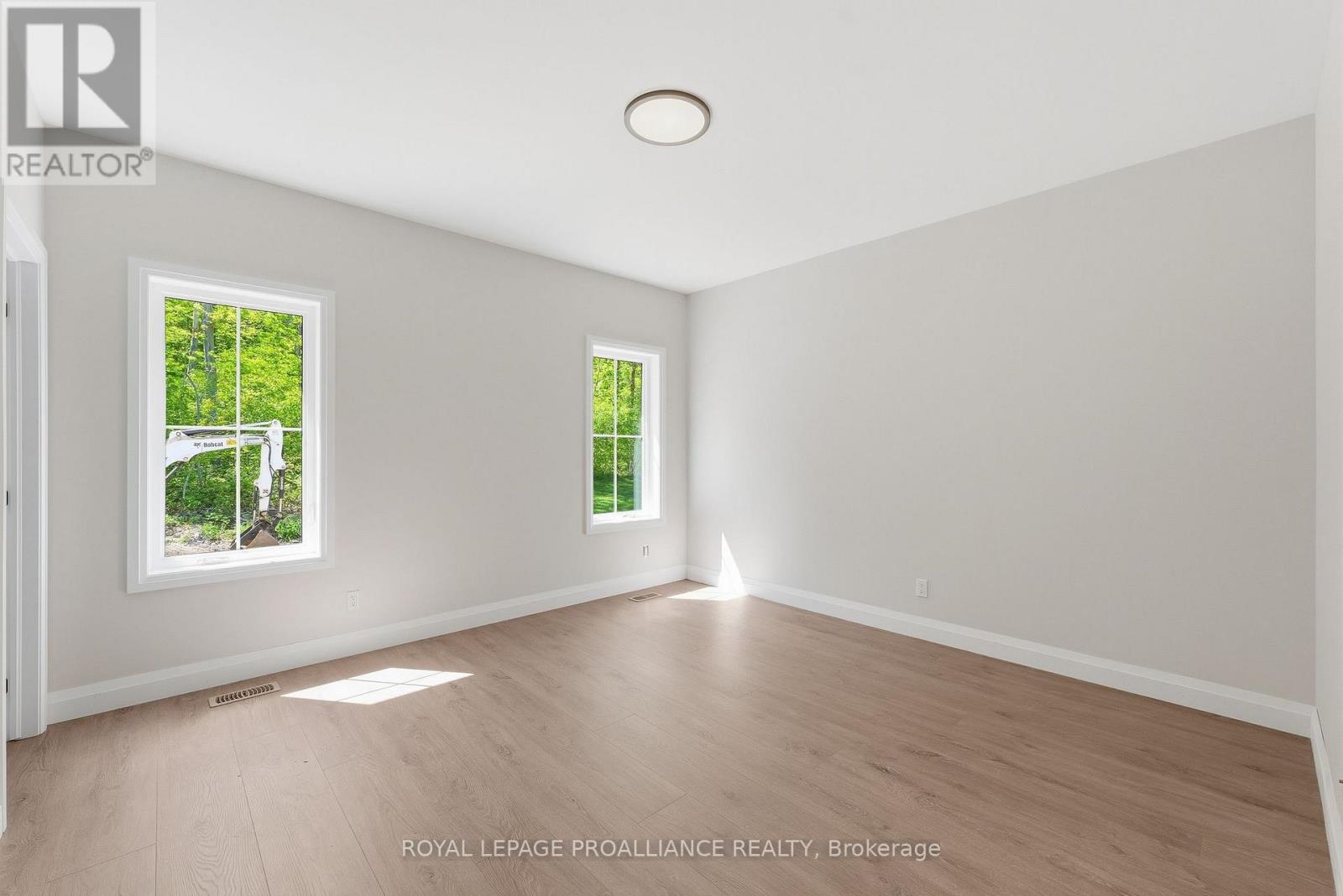 64 RIVERSIDE TRAIL - 20
