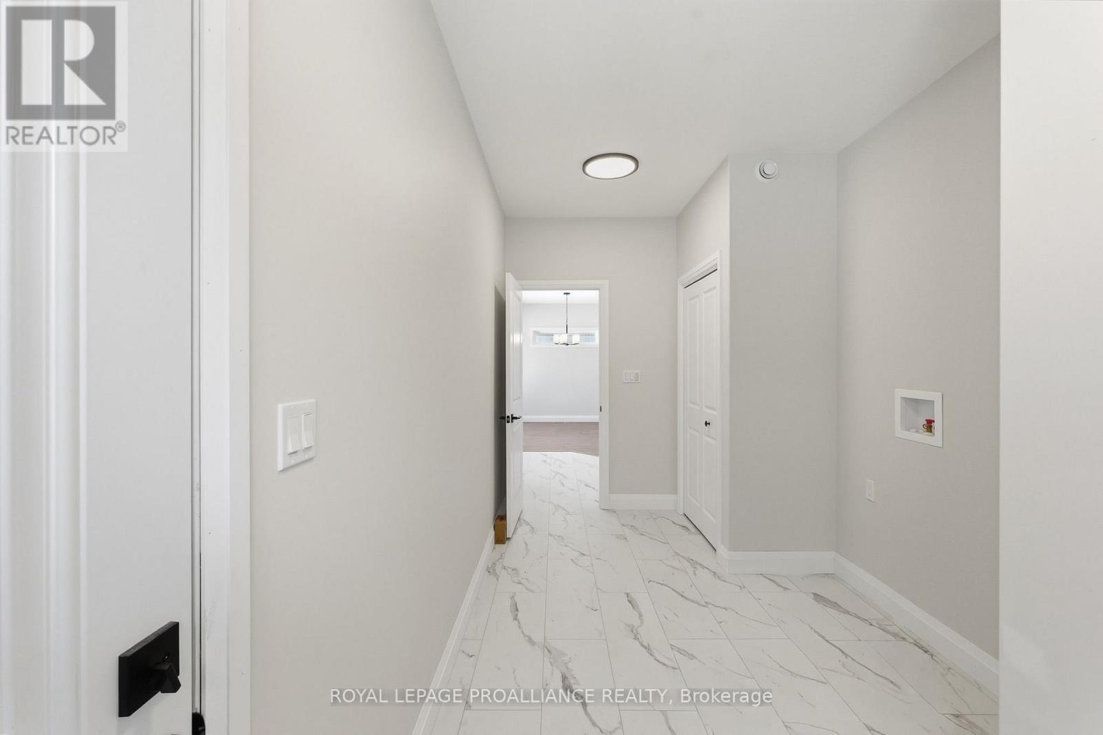64 RIVERSIDE TRAIL - 26
