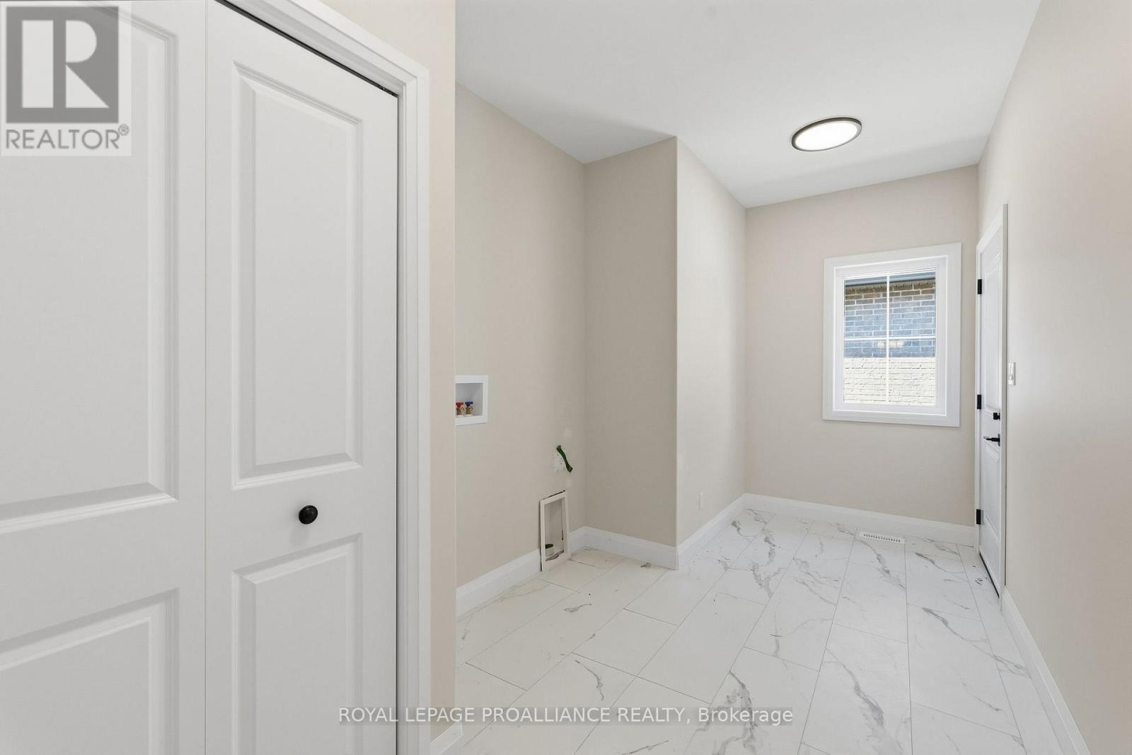 64 RIVERSIDE TRAIL - 25