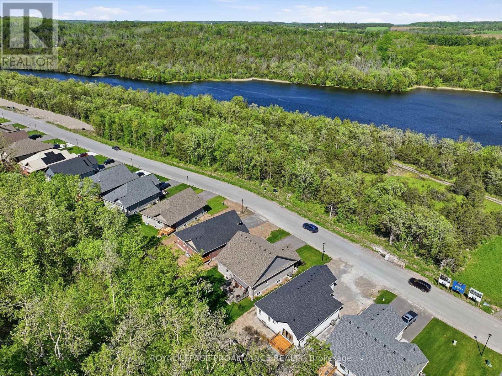 64 RIVERSIDE TRAIL - 34