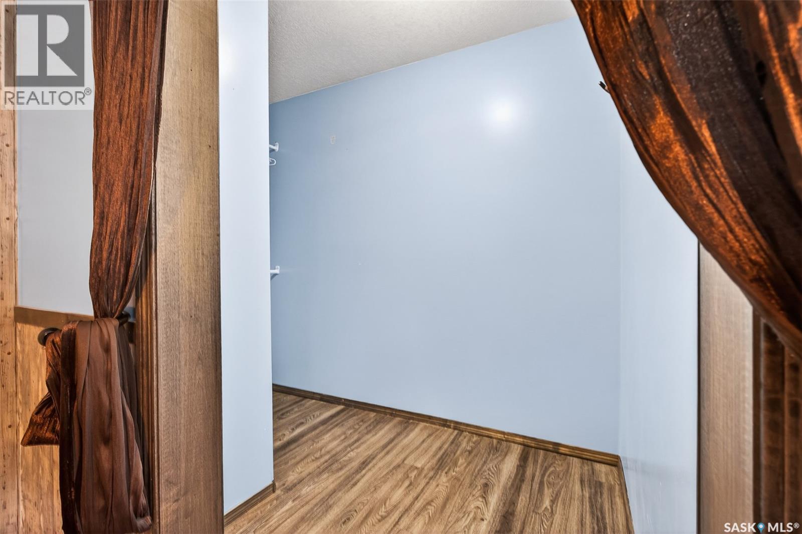 16 Flax ROAD - 58