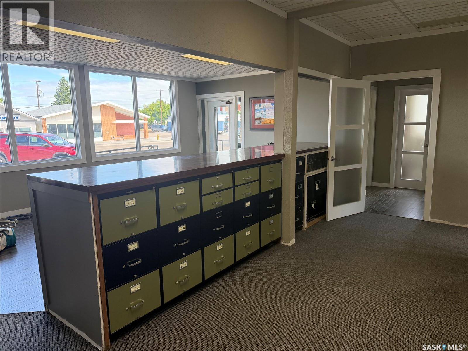 308 Main STREET — photo 10