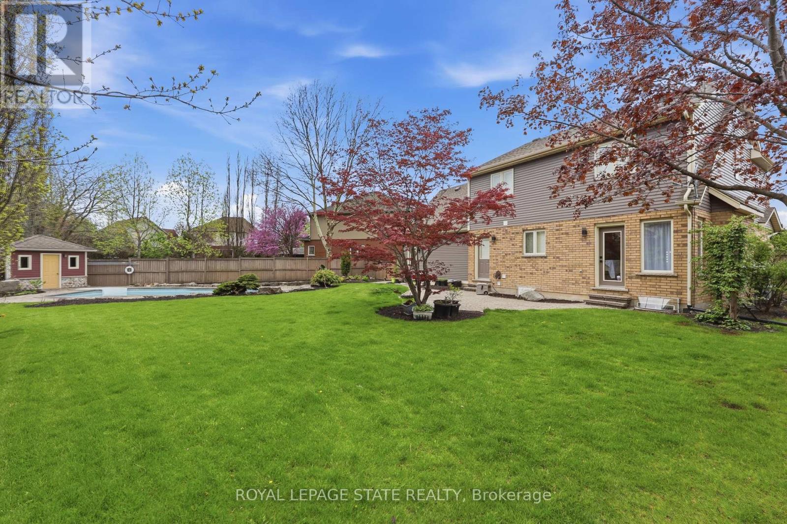 56 MCCAFFERY CRESCENT - 45
