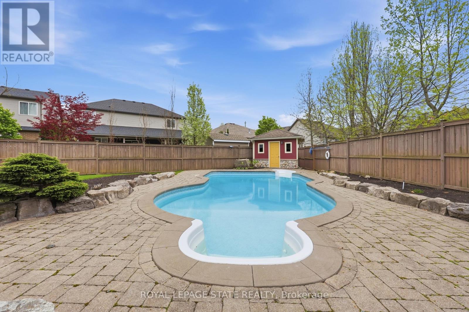 56 MCCAFFERY CRESCENT - 49