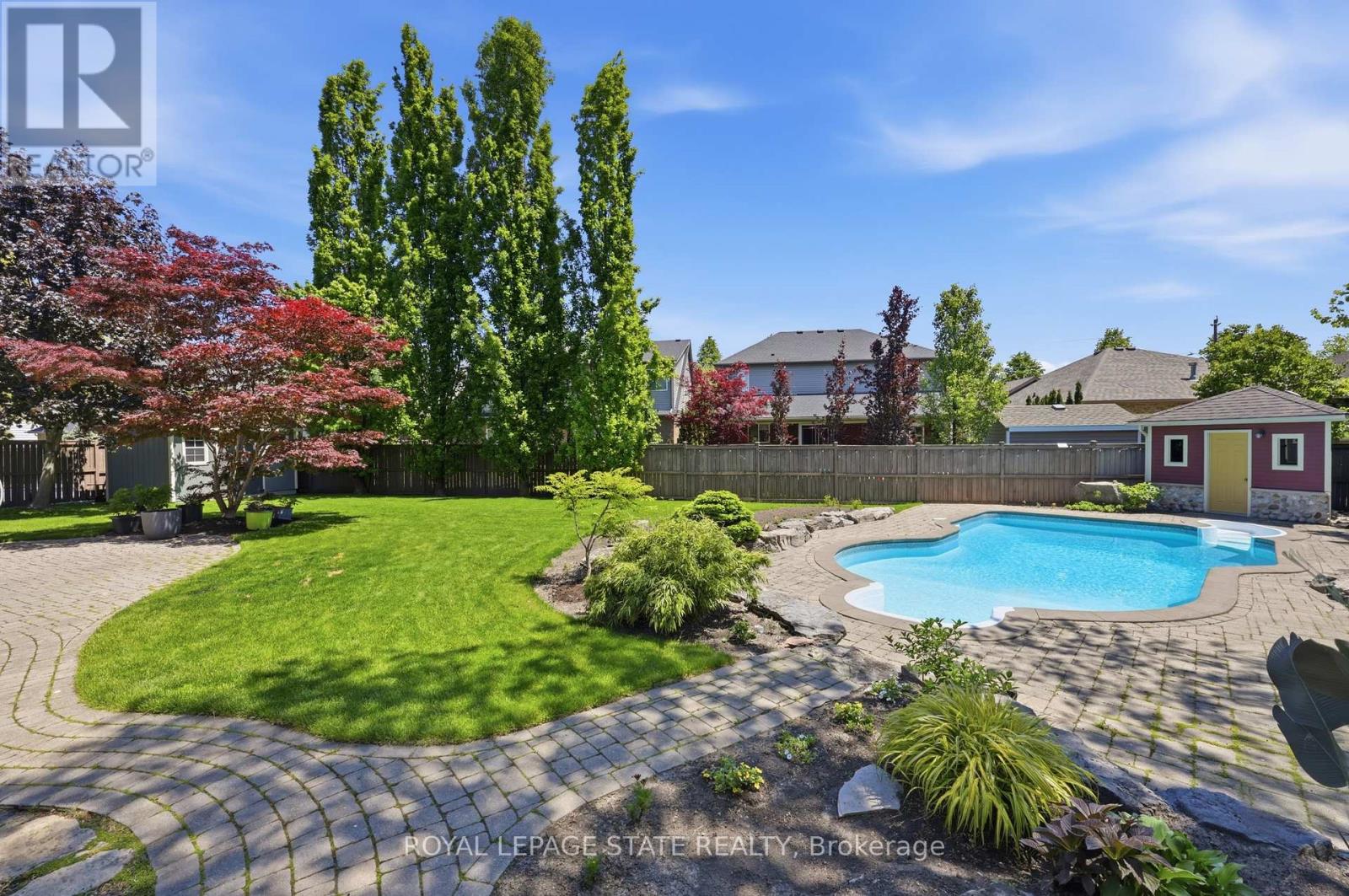56 MCCAFFERY CRESCENT - 5