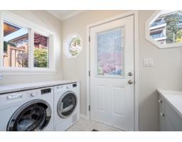14535 Sunset Drive, White Rock, BC V4B2V7 Photo 16